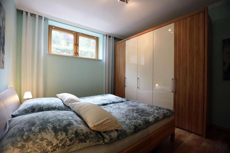 Holiday Flat With Idyllic Garden In ダウン エクステリア 写真